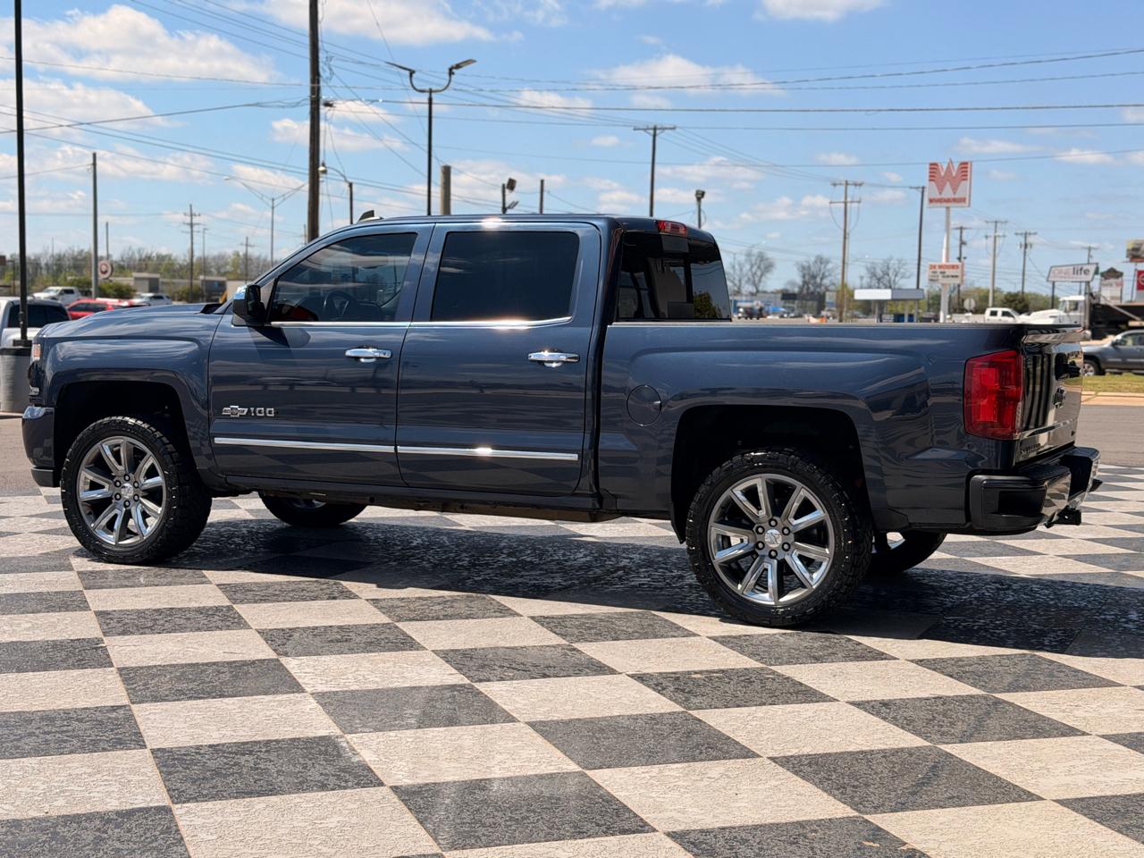 Chevrolet Silverado 1500 LTZ Crew Cab 4WD 2018