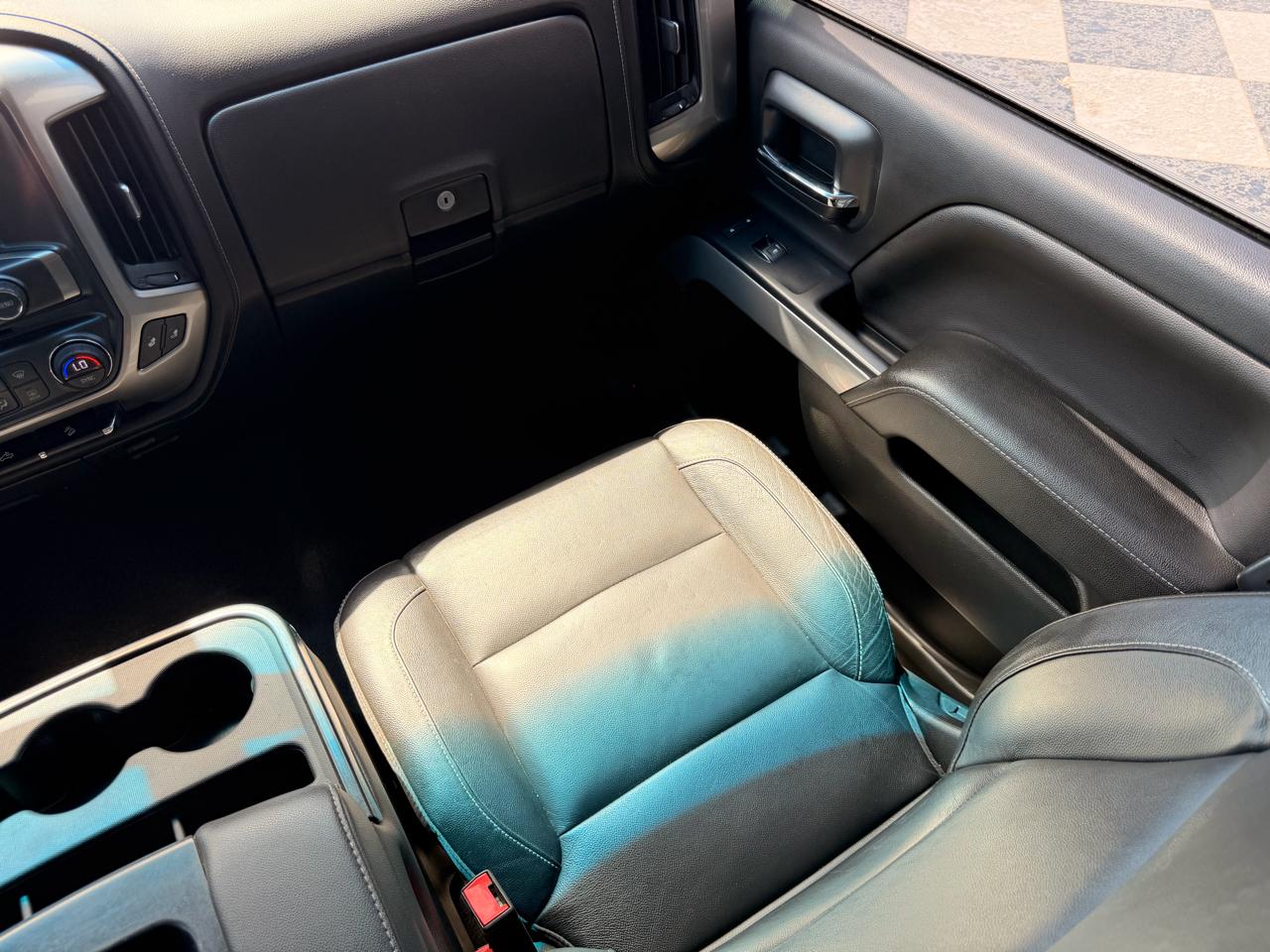 Chevrolet Silverado 1500 LTZ Crew Cab 4WD 2018