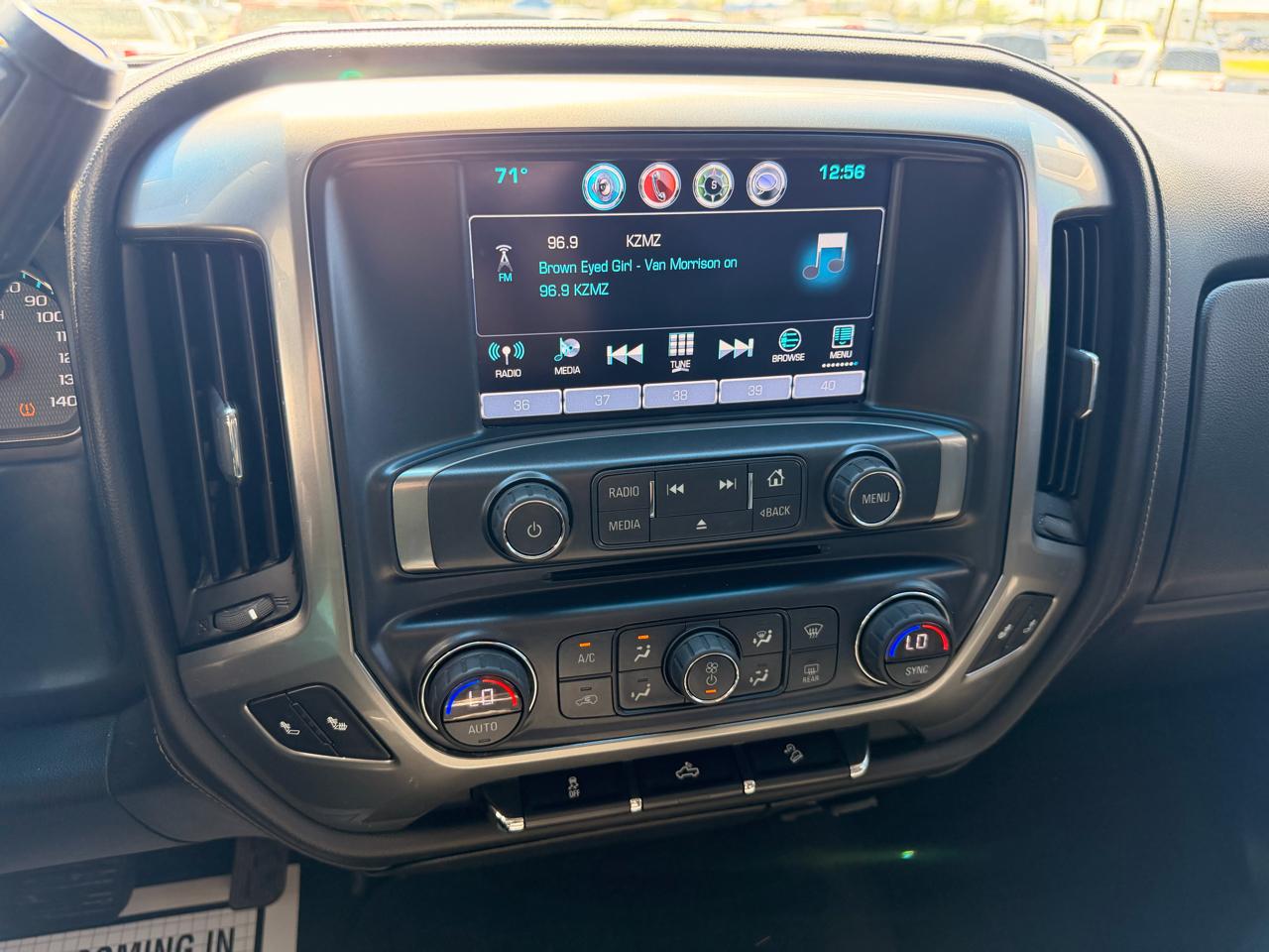 Chevrolet Silverado 1500 LTZ Crew Cab 4WD 2018