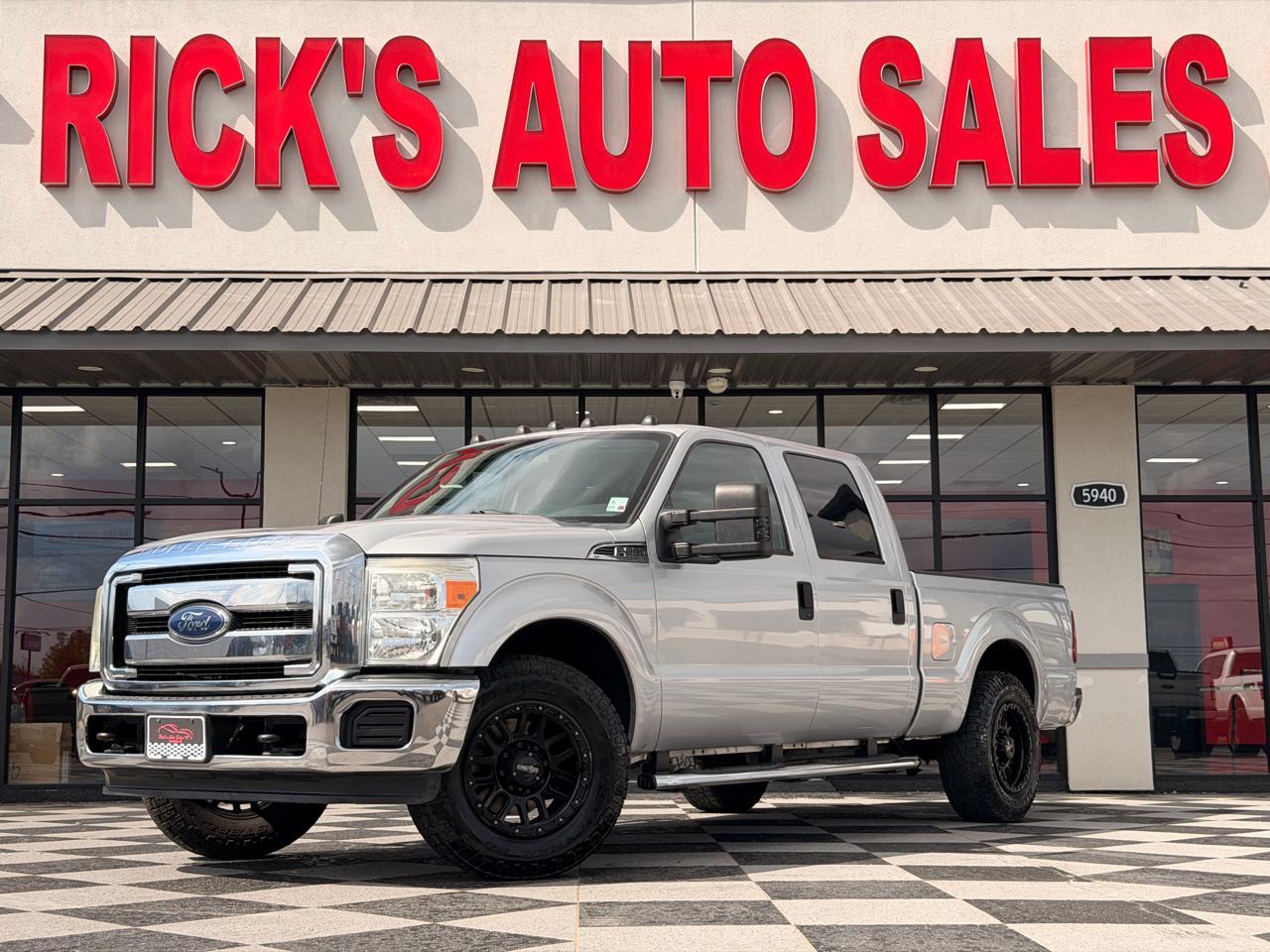 Ford F-250 SD XLT Crew Cab 2WD 2014