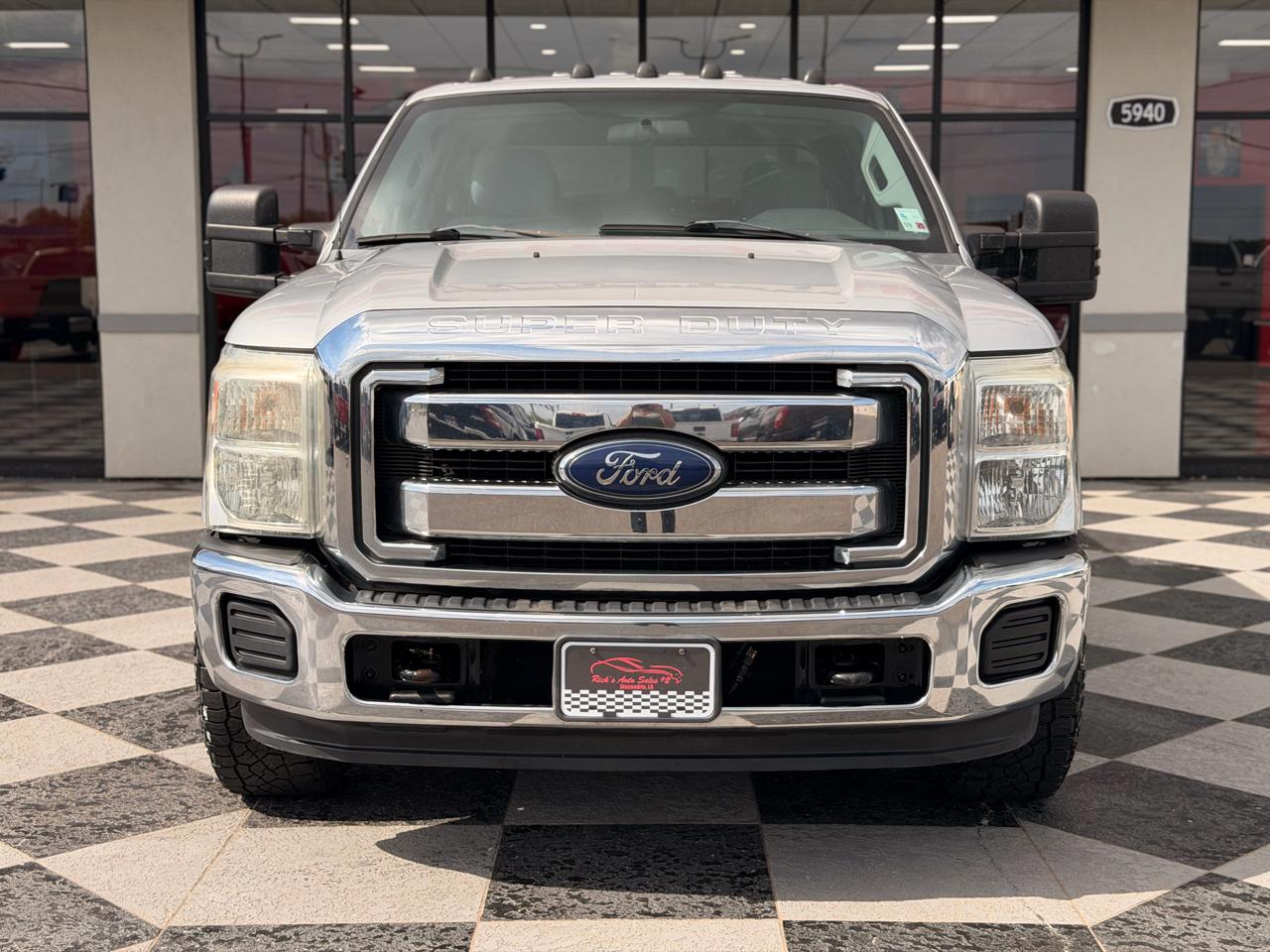 Ford F-250 SD XLT Crew Cab 2WD 2014
