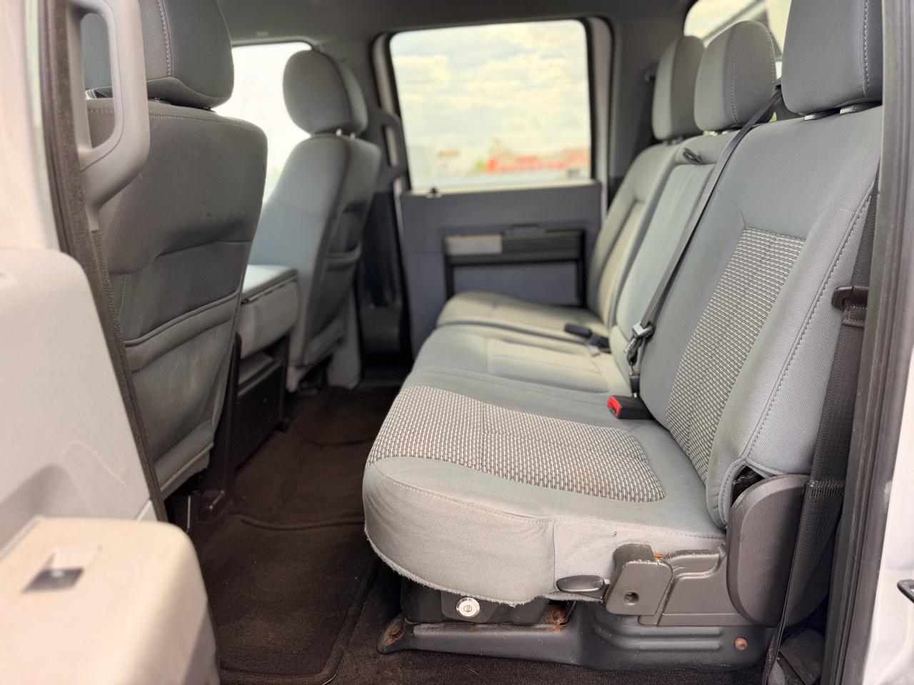 Ford F-250 SD XLT Crew Cab 2WD 2014