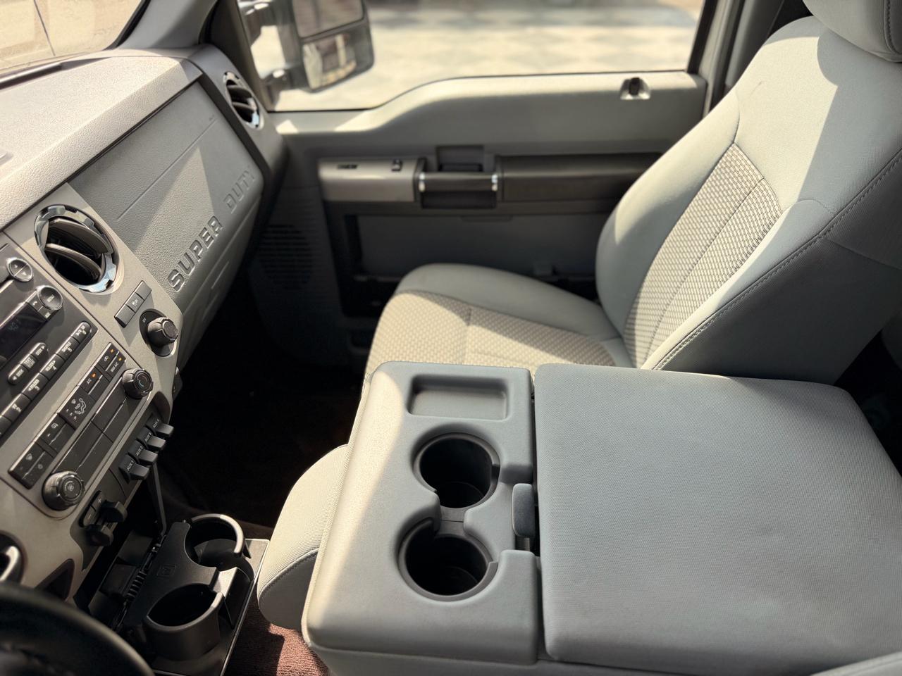 Ford F-250 SD XLT Crew Cab 2WD 2014