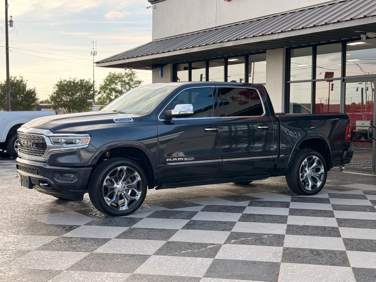 RAM 1500 Limited Crew Cab SWB 4WD 2019
