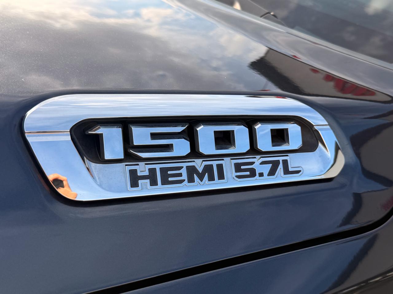 RAM 1500 Limited Crew Cab SWB 4WD 2019