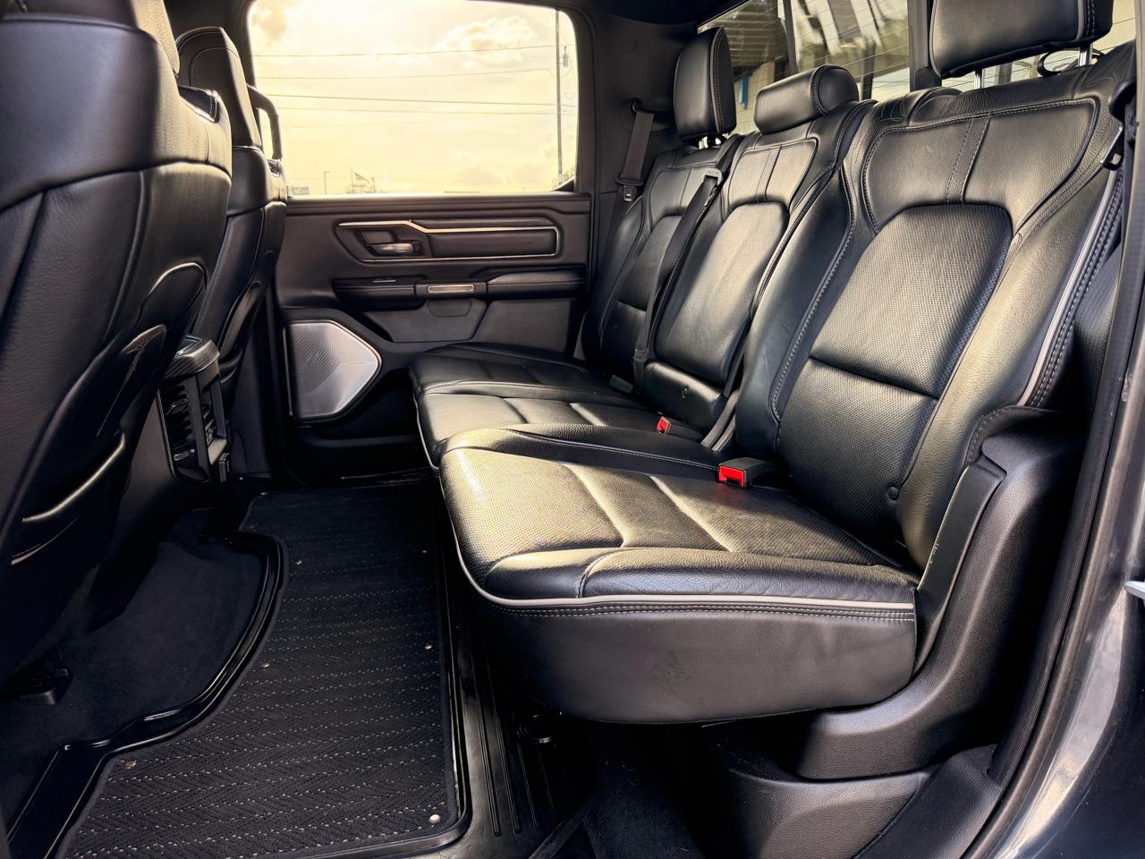 RAM 1500 Limited Crew Cab SWB 4WD 2019