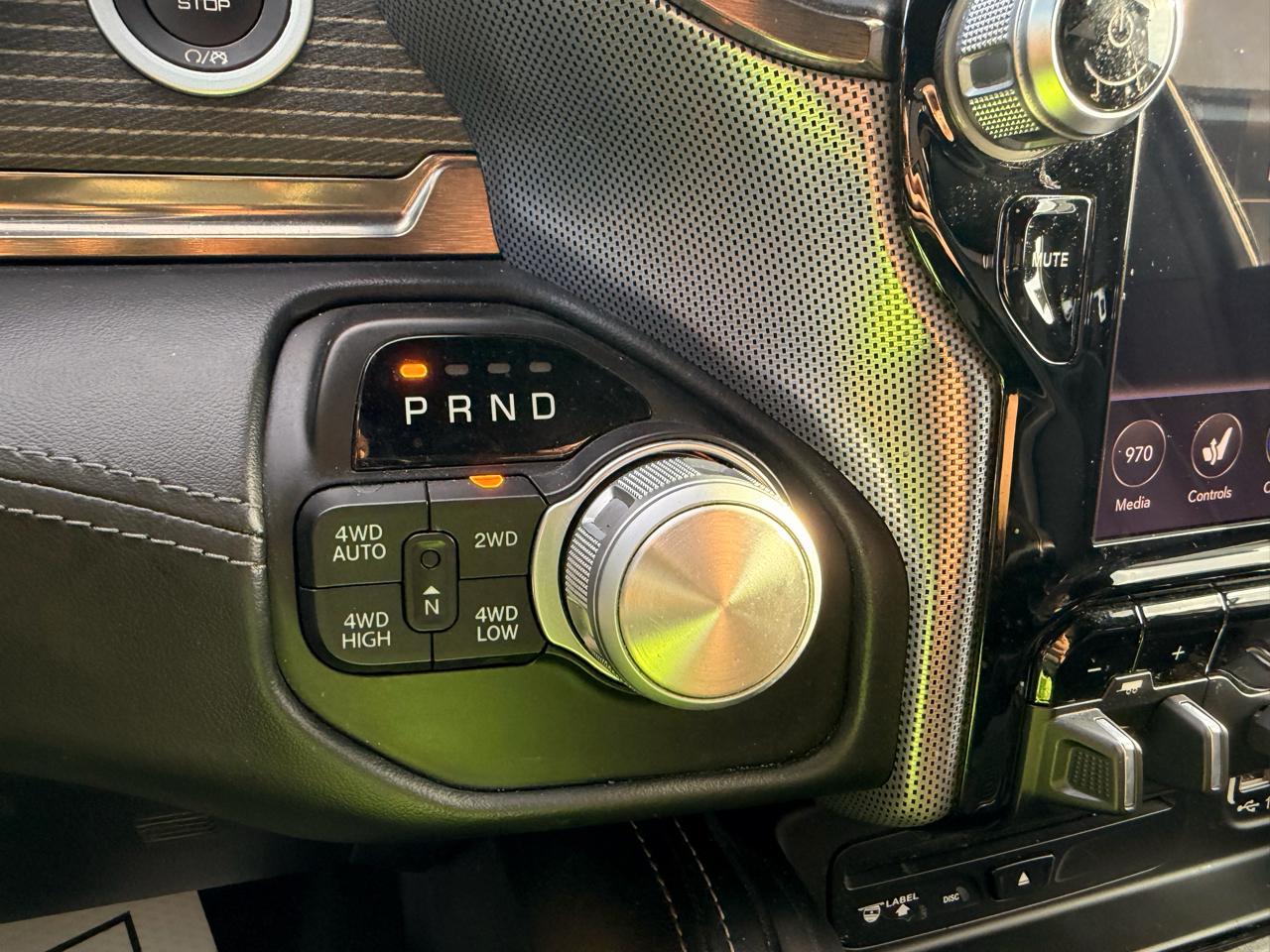 RAM 1500 Limited Crew Cab SWB 4WD 2019