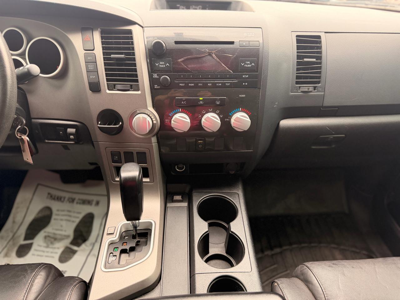 Toyota Tundra Base CrewMax 5.7L 2WD 2013