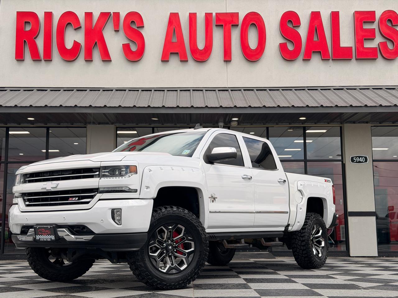 Chevrolet Silverado 1500 LTZ Z71 Crew Cab 4WD 2017
