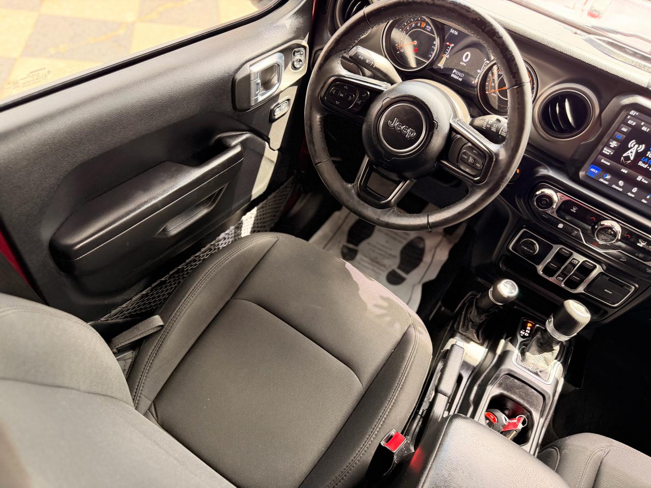 Jeep Wrangler Unlimited Sport 2021