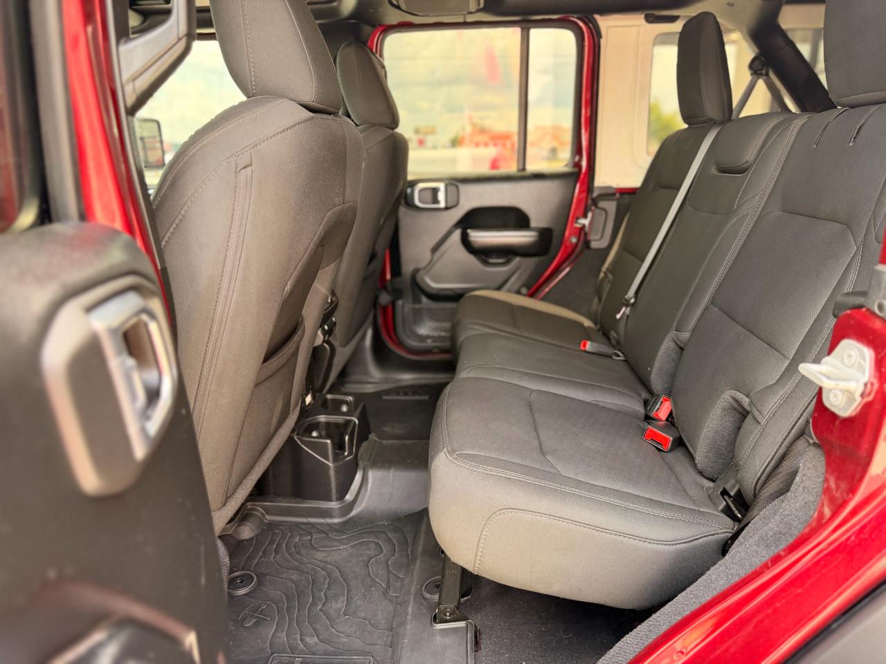 Jeep Wrangler Unlimited Sport 2021