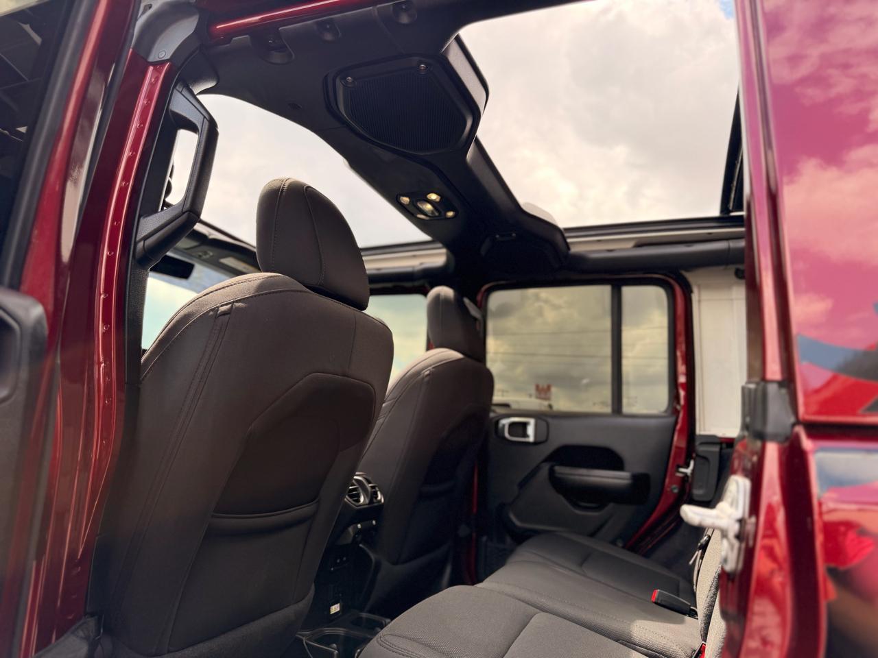 Jeep Wrangler Unlimited Sport 2021