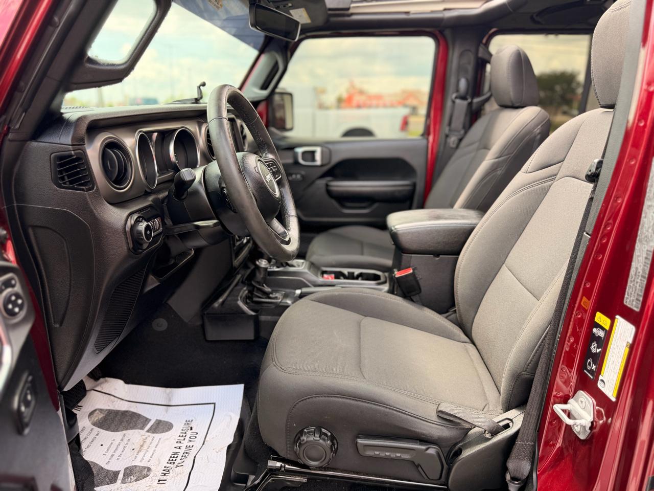 Jeep Wrangler Unlimited Sport 2021