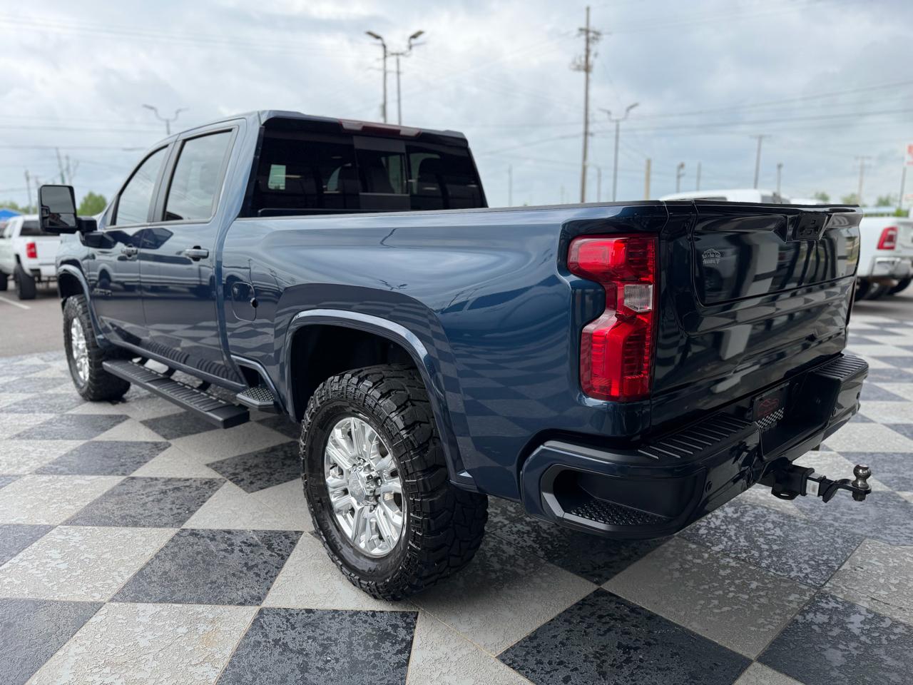 Chevrolet Silverado 2500HD LT Crew Cab Short Bed 4WD 2022