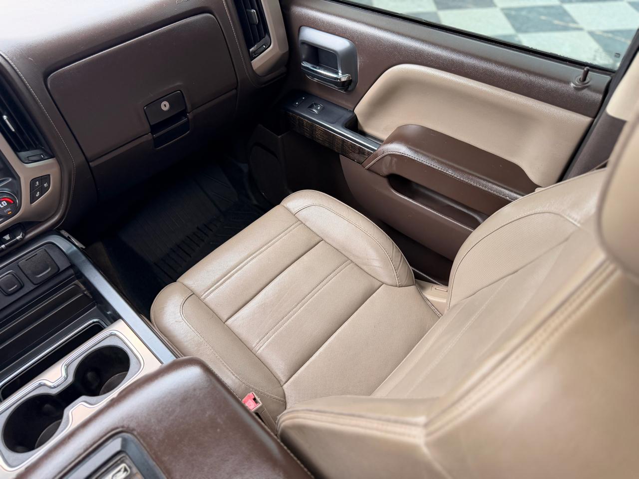GMC Sierra 2500HD Denali Crew Cab 4WD 2016