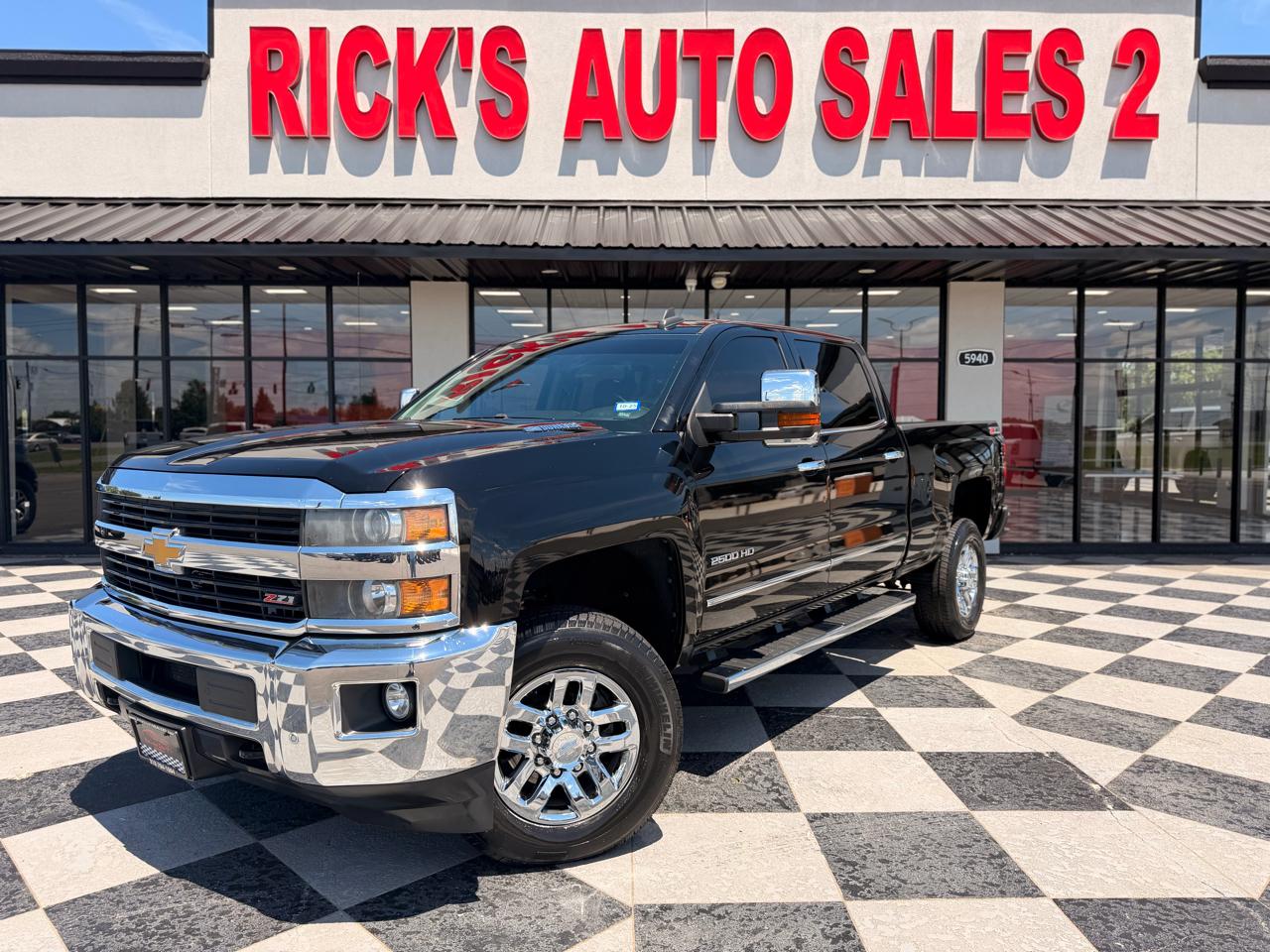 Chevrolet Silverado 2500HD LTZ Crew Cab 4WD 2016