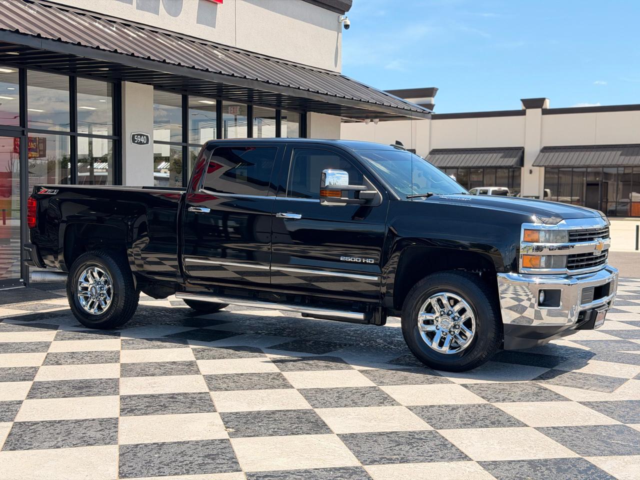 Chevrolet Silverado 2500HD LTZ Crew Cab 4WD 2016