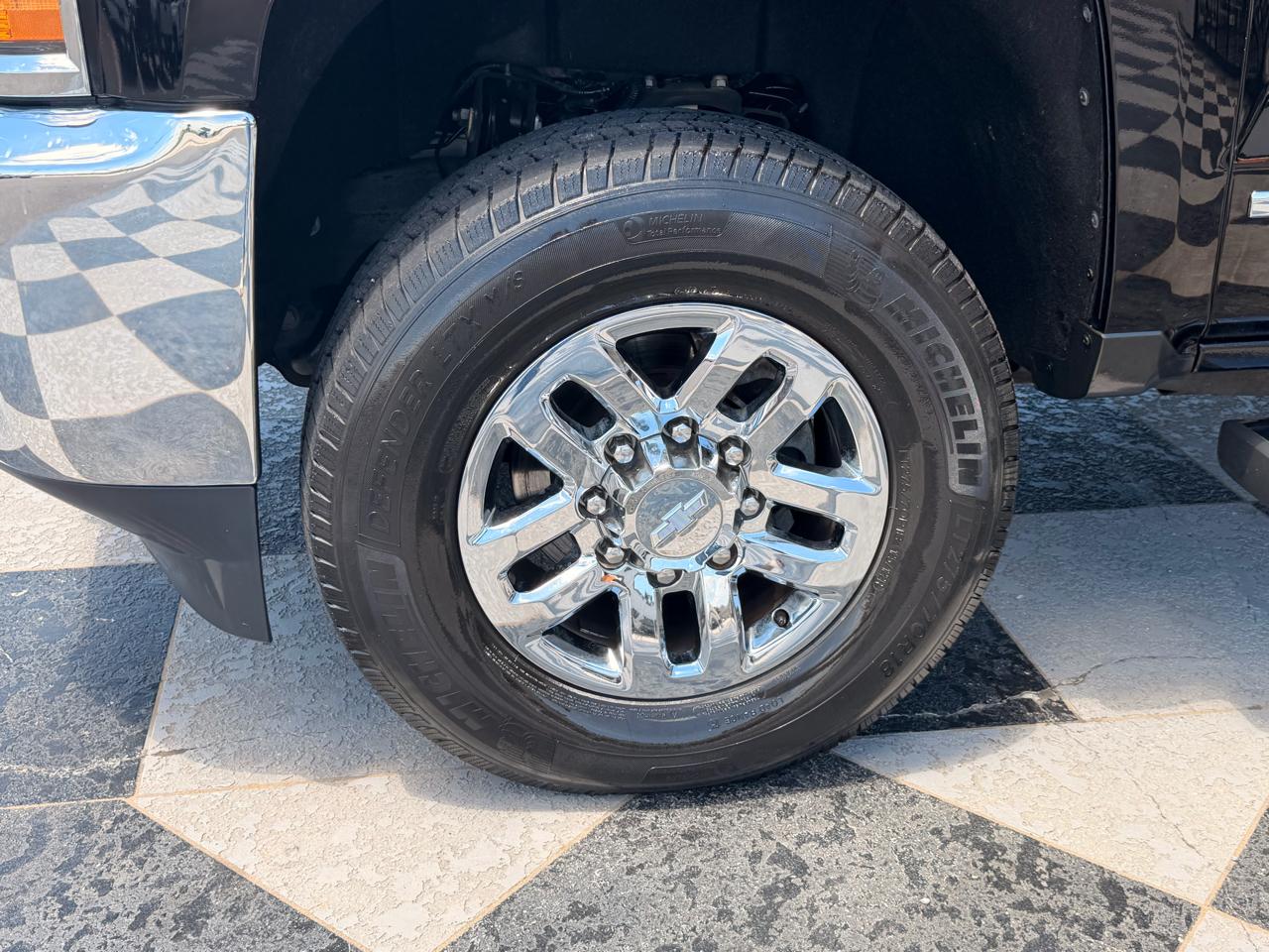 Chevrolet Silverado 2500HD LTZ Crew Cab 4WD 2016