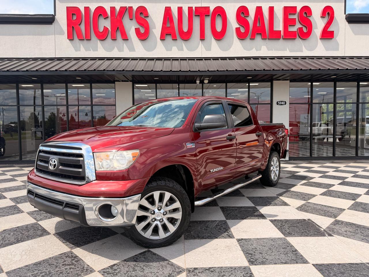 Toyota Tundra Base Crew Max 4WD 2010