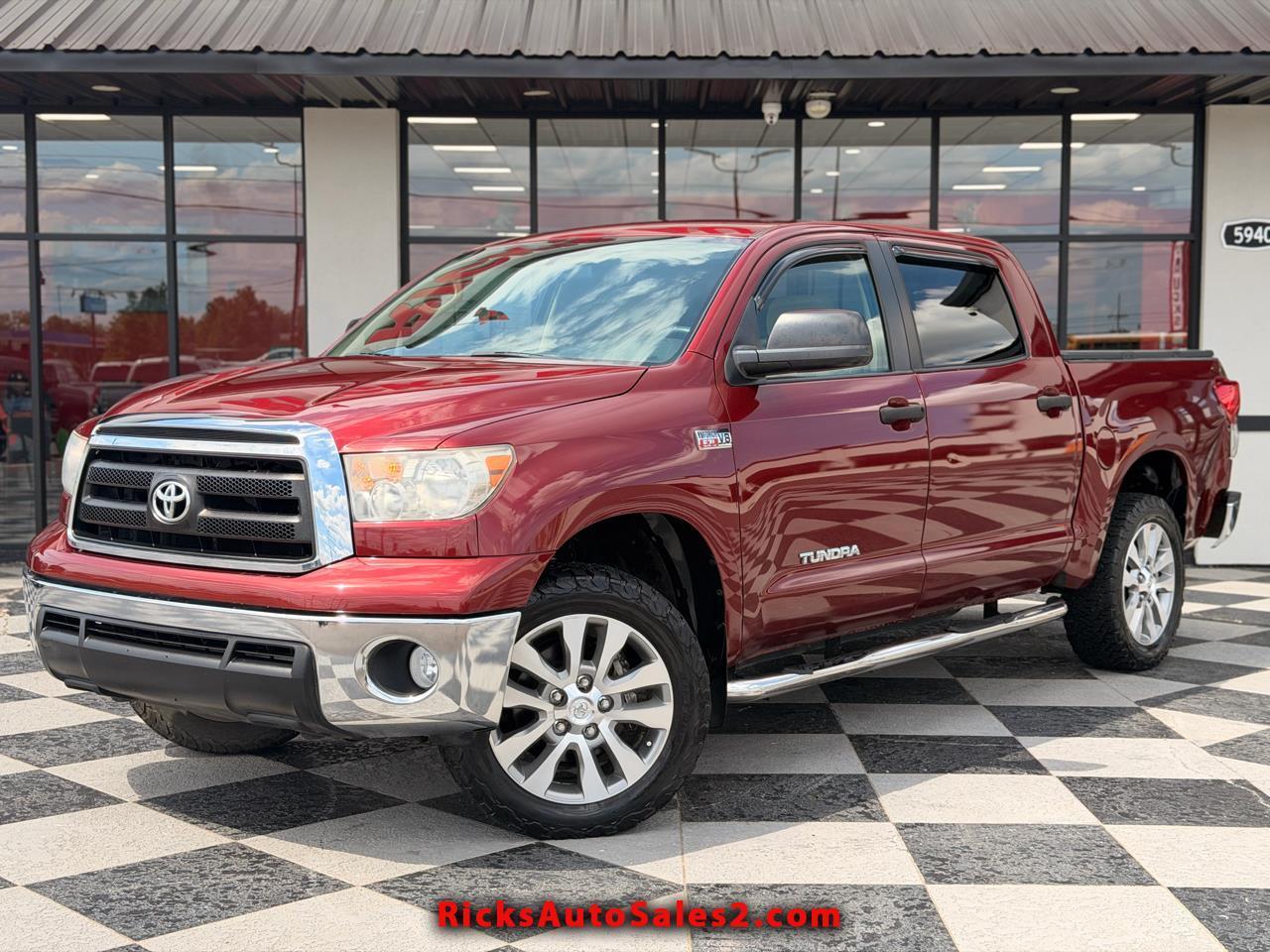 Toyota Tundra Base Crew Max 4WD 2010