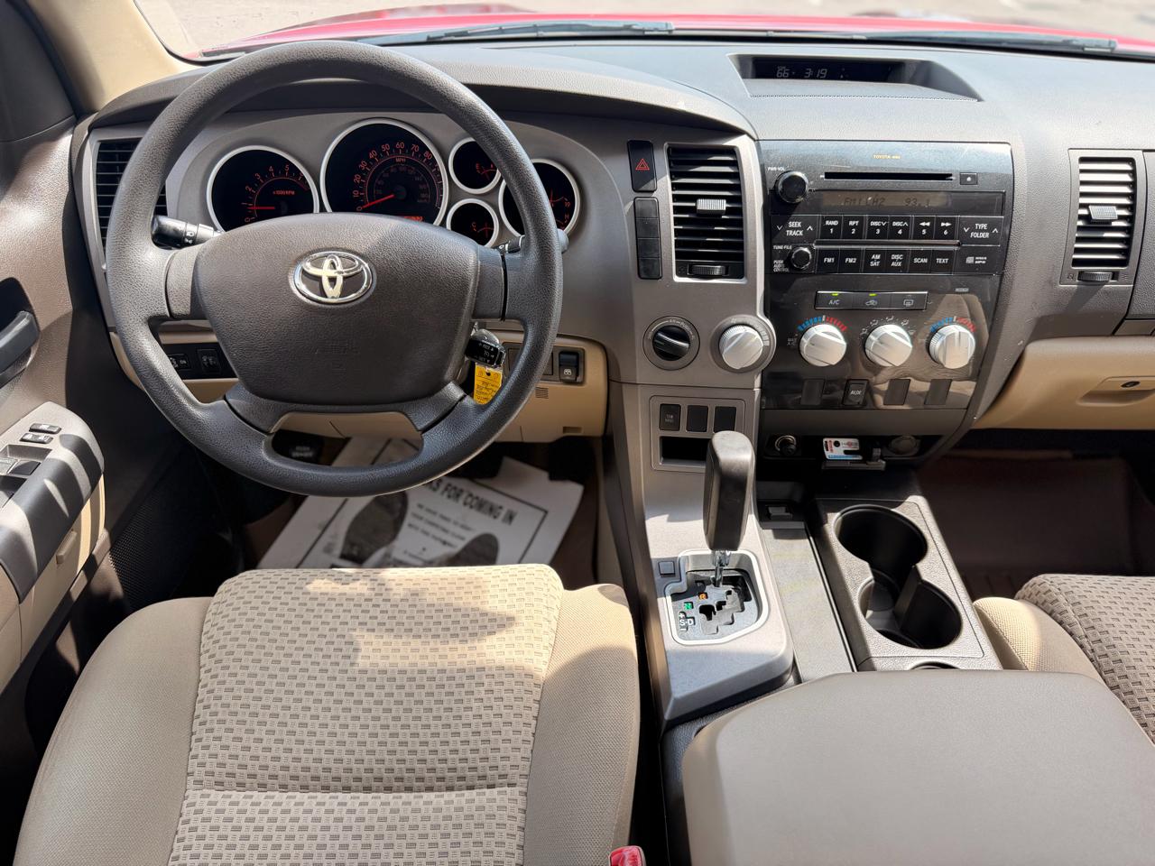 Toyota Tundra Base Crew Max 4WD 2010