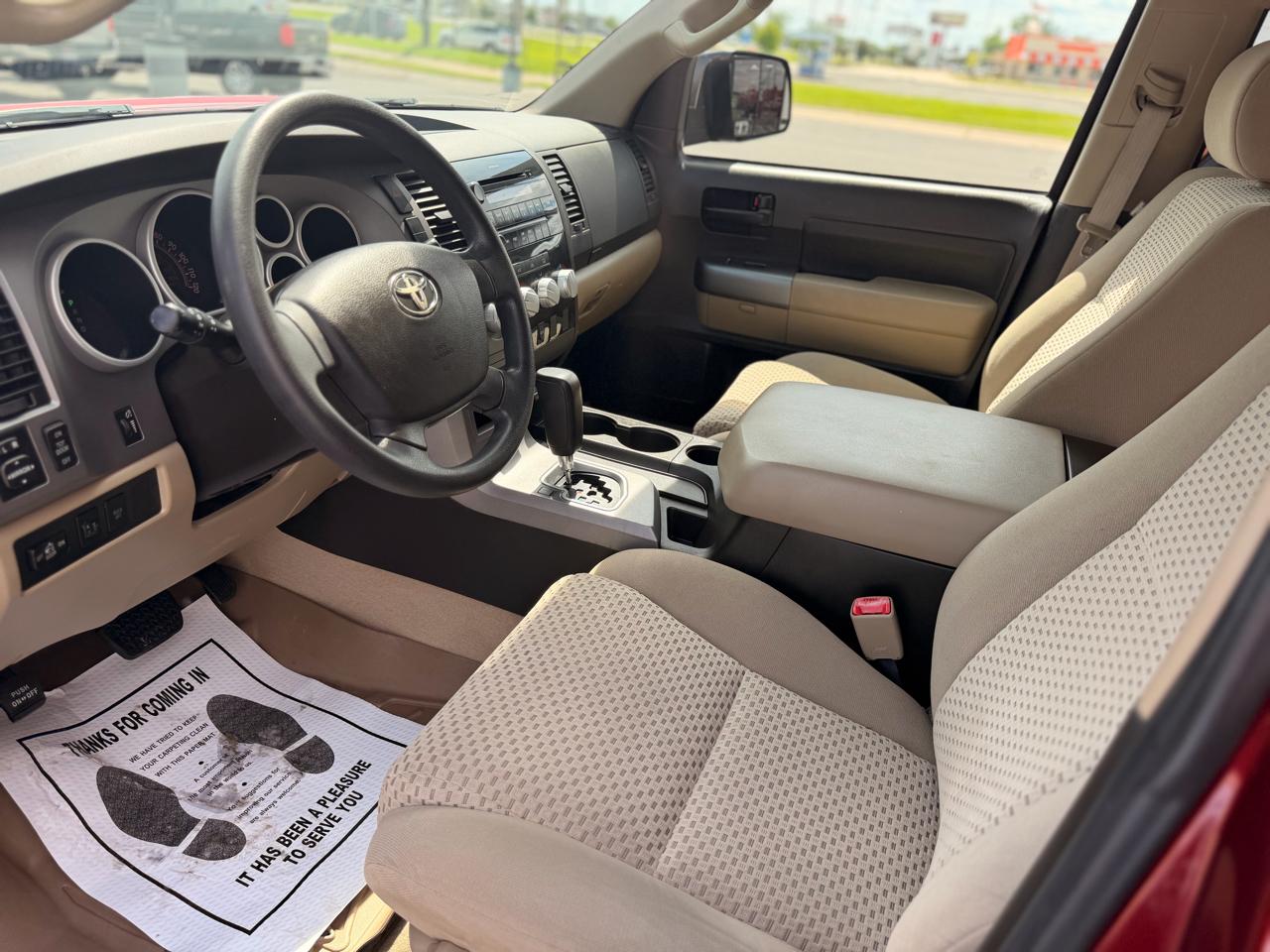 Toyota Tundra Base Crew Max 4WD 2010