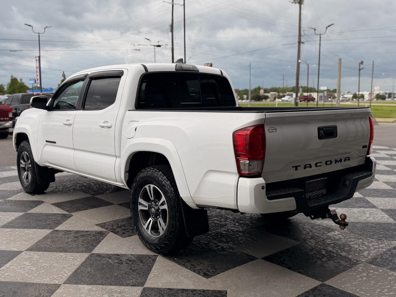 Toyota Tacoma TRD Sport Double Cab 4WD 2017