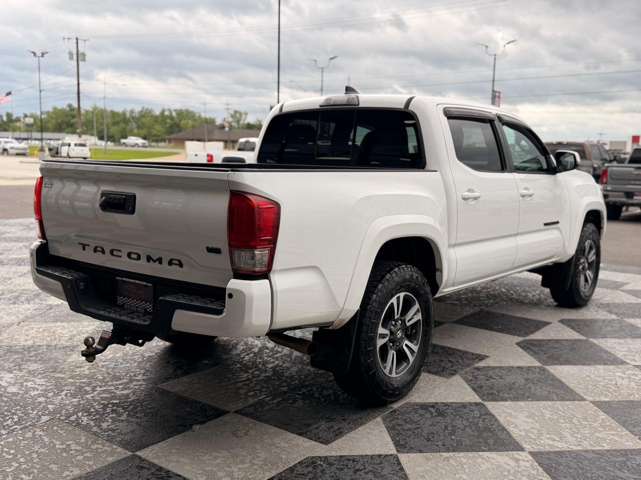 Toyota Tacoma TRD Sport Double Cab 4WD 2017