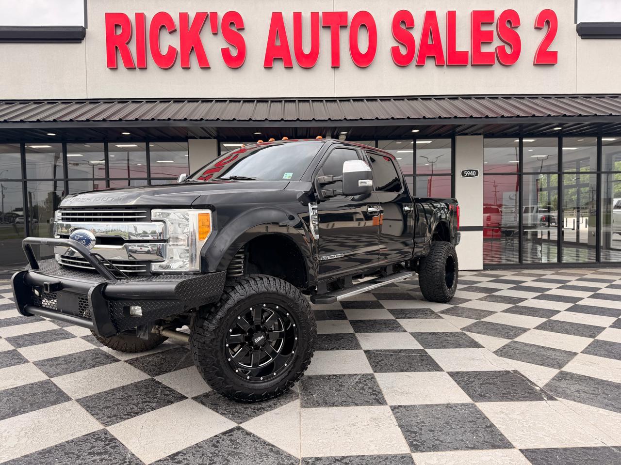Ford F-250 SD Lariat Crew Cab 4WD 2017