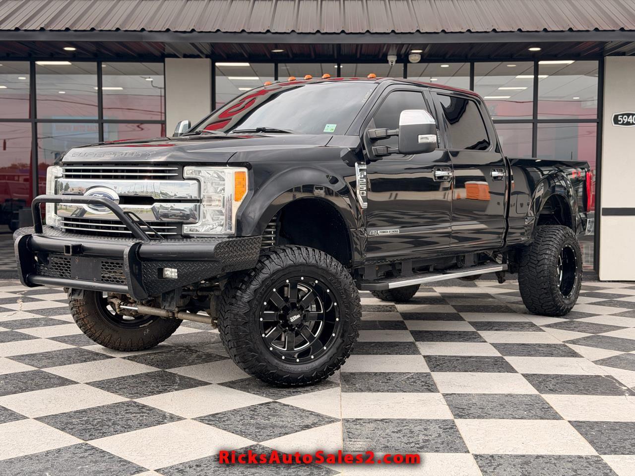2017 Ford F-250 SD Lariat Crew Cab 4WD
