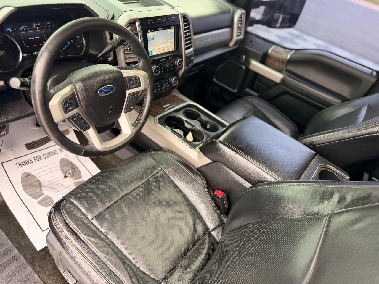 Ford F-250 SD Lariat Crew Cab 4WD 2017