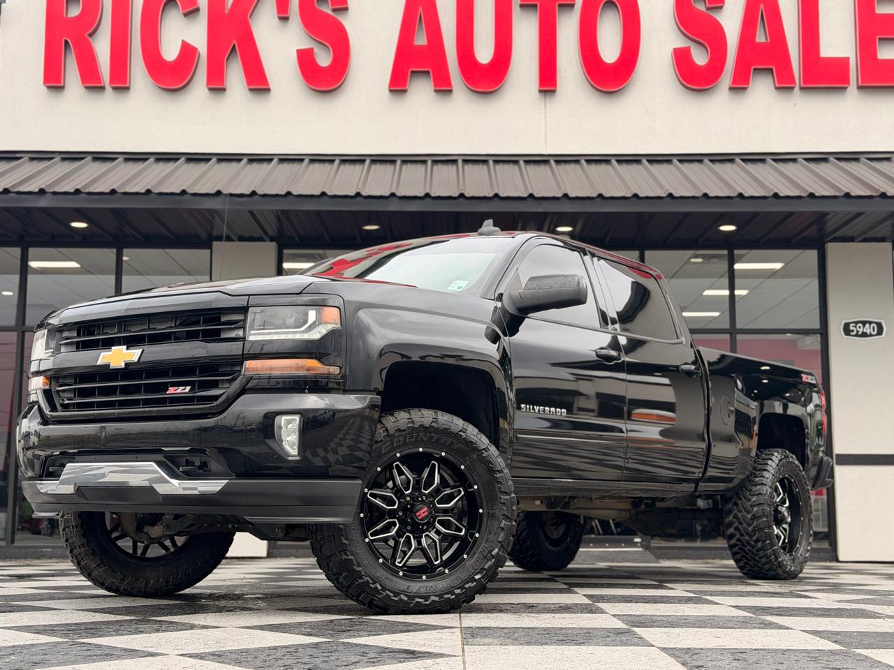 Chevrolet Silverado 1500 LT Crew Cab 4WD 2016