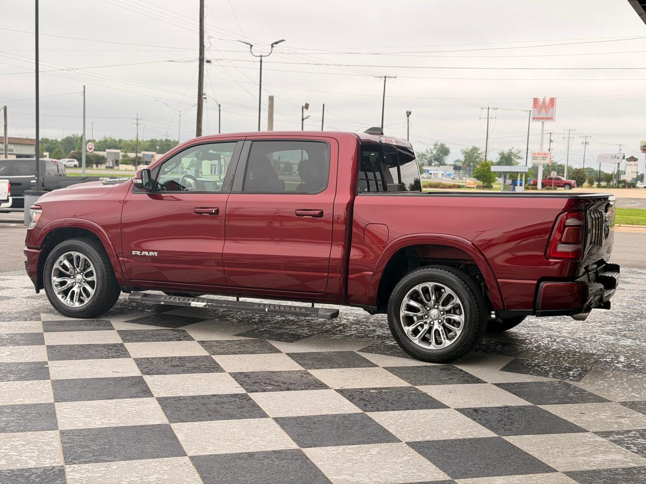 RAM 1500 Laramie Crew Cab SWB 2WD 2019