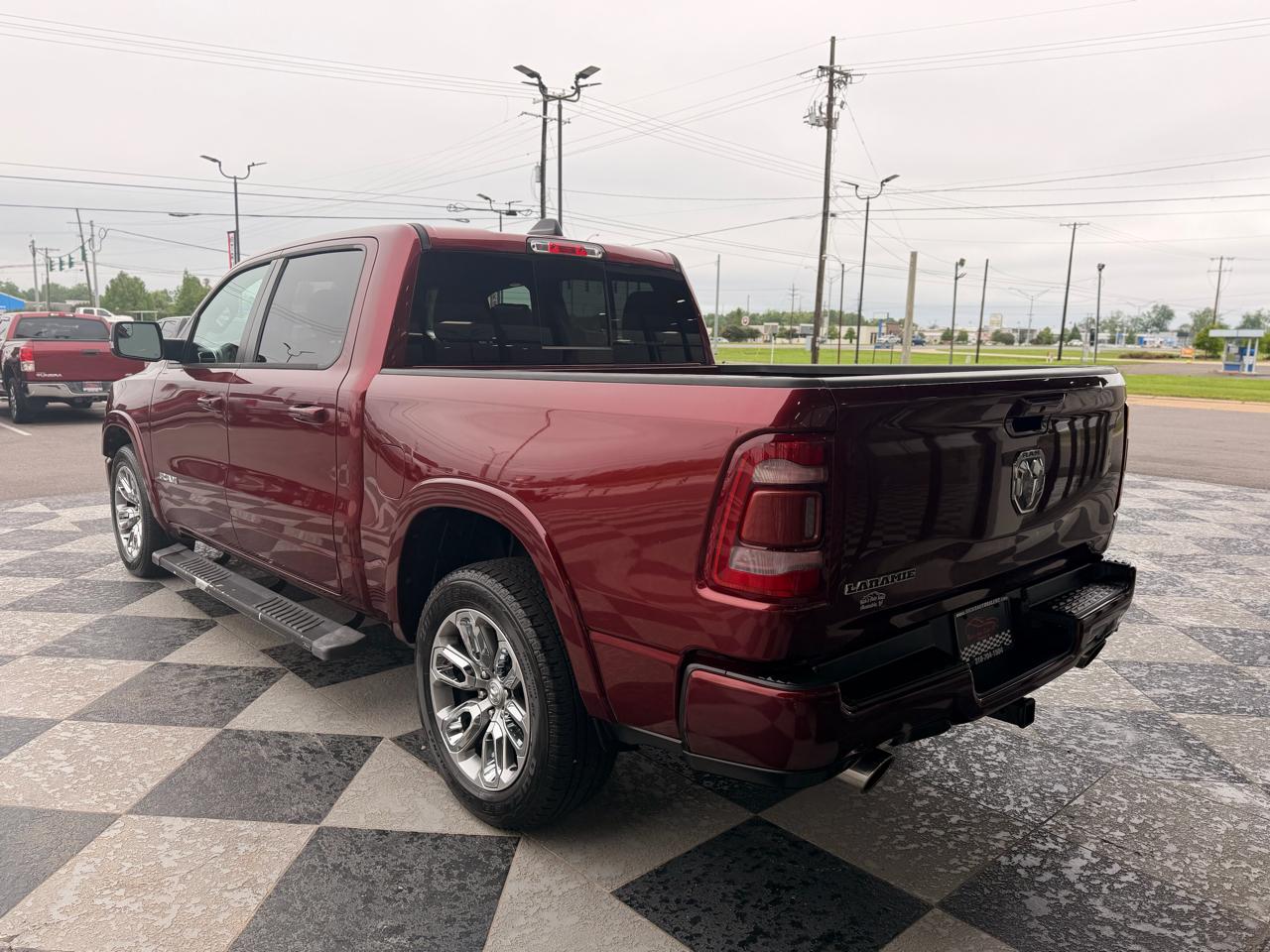 RAM 1500 Laramie Crew Cab SWB 2WD 2019