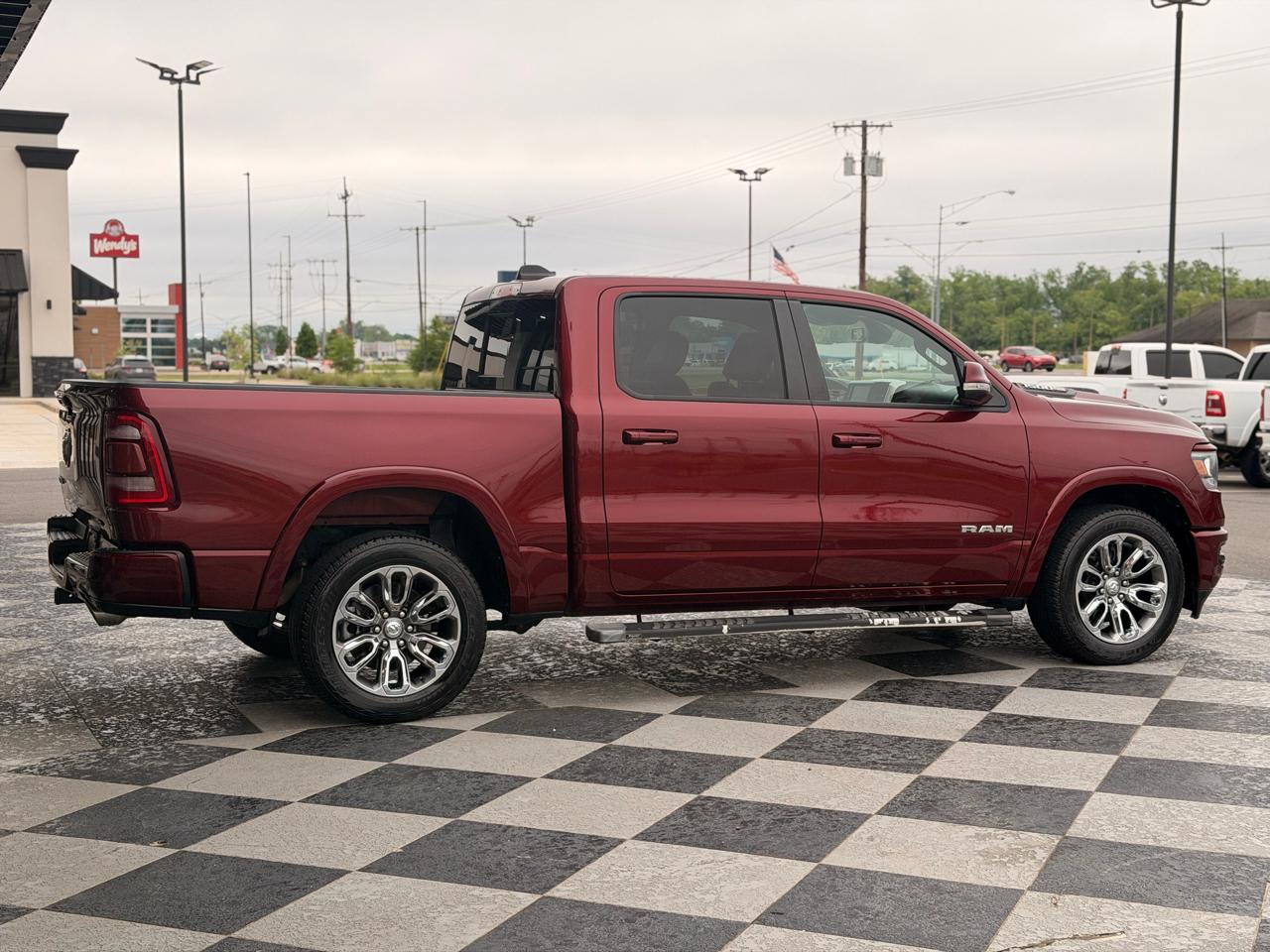 RAM 1500 Laramie Crew Cab SWB 2WD 2019