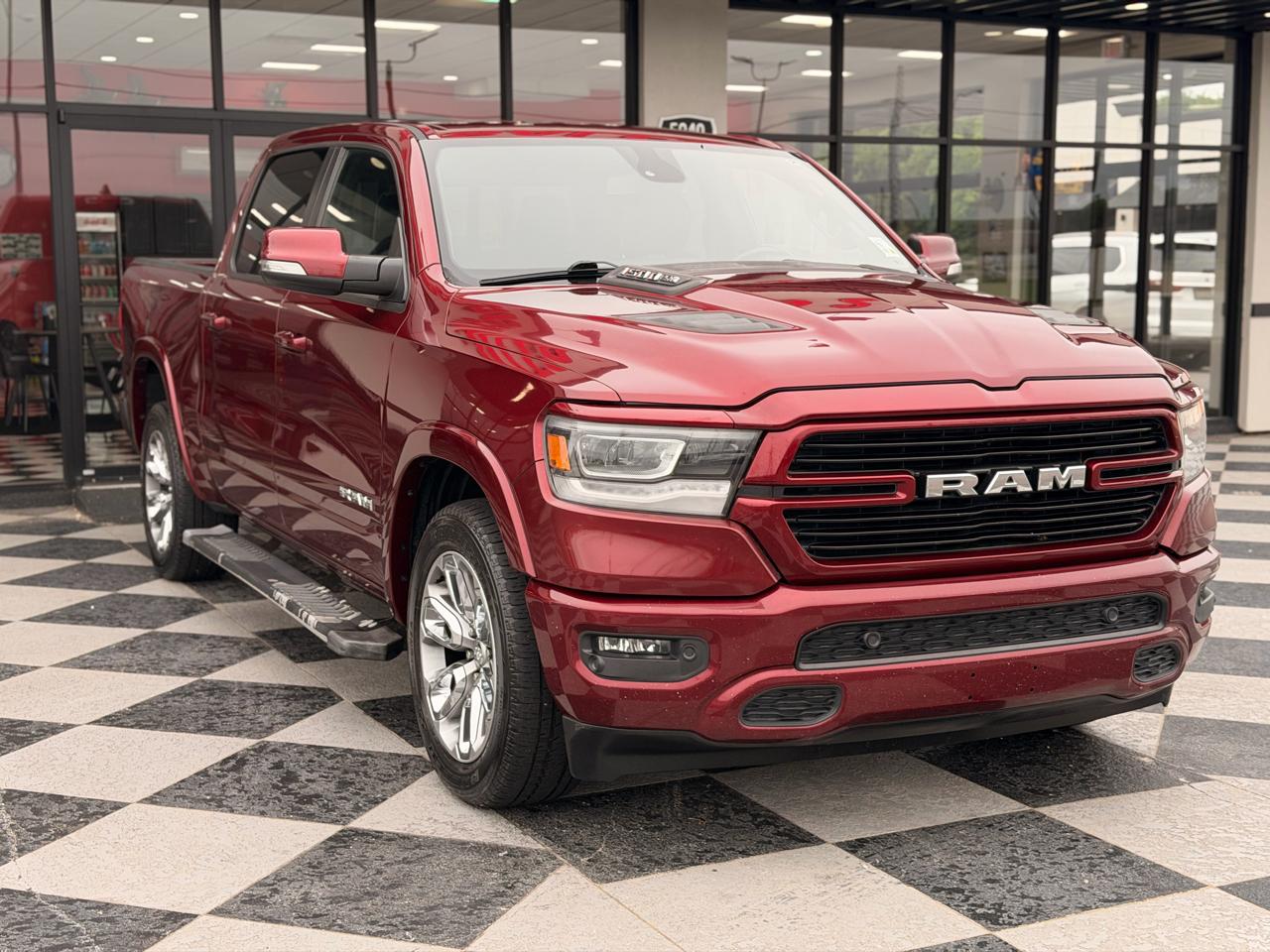 RAM 1500 Laramie Crew Cab SWB 2WD 2019