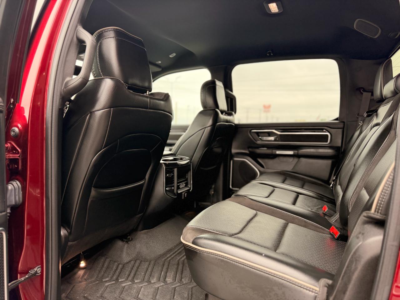 RAM 1500 Laramie Crew Cab SWB 2WD 2019