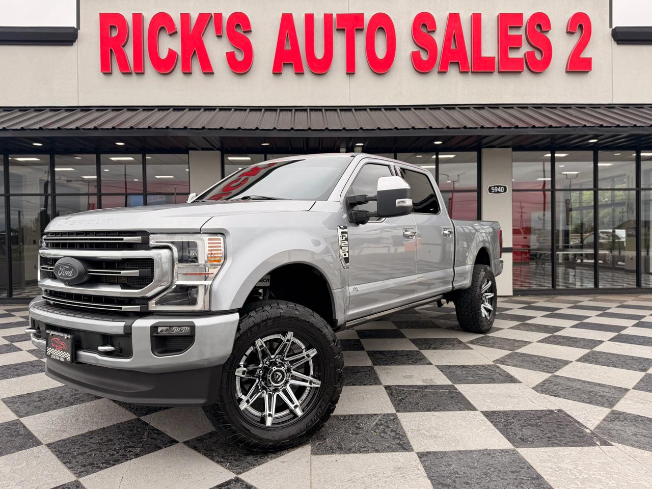Ford F-250 SD Platinum Crew Cab 4WD 2022