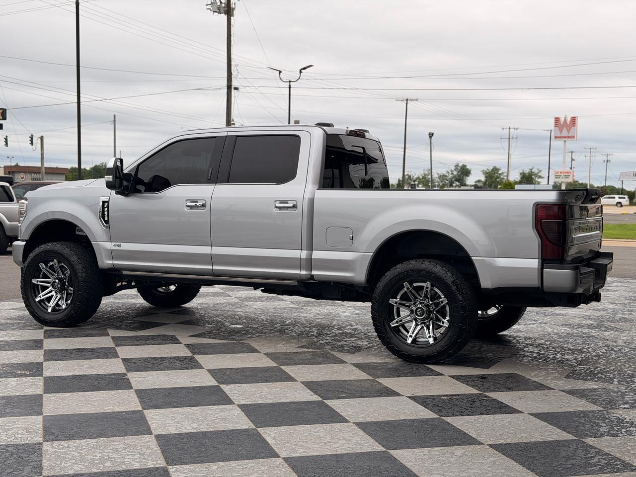 Ford F-250 SD Platinum Crew Cab 4WD 2022