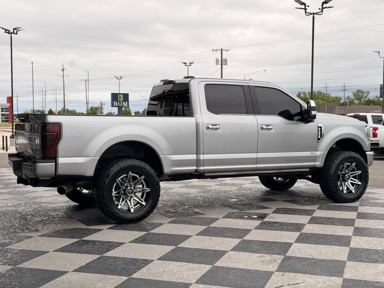 Ford F-250 SD Platinum Crew Cab 4WD 2022