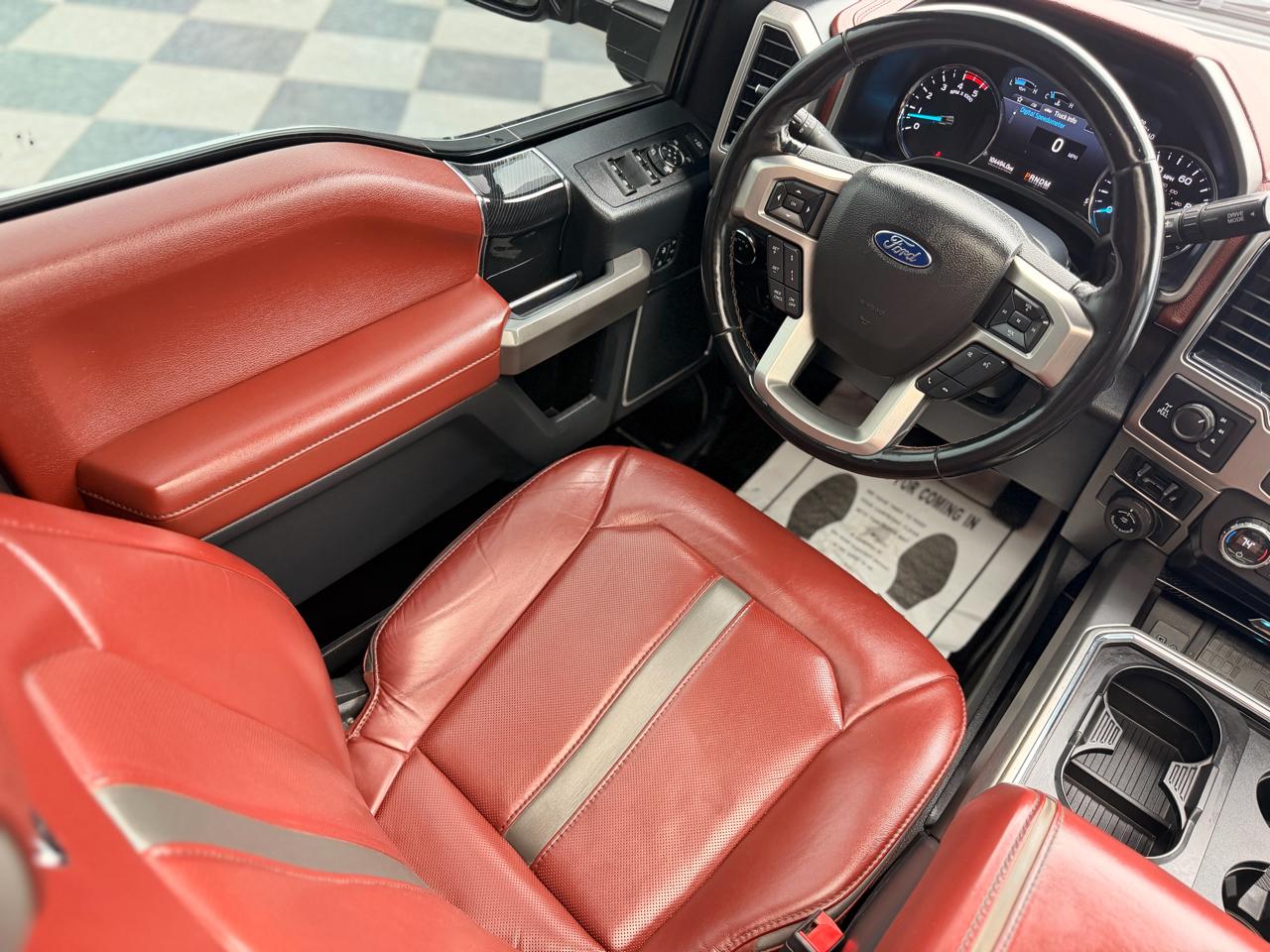 Ford F-250 SD Platinum Crew Cab 4WD 2022