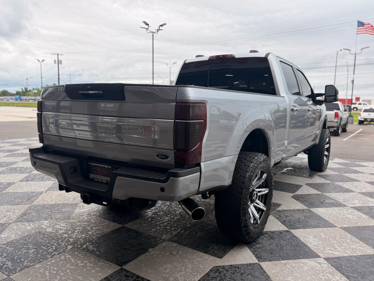 Ford F-250 SD Platinum Crew Cab 4WD 2022