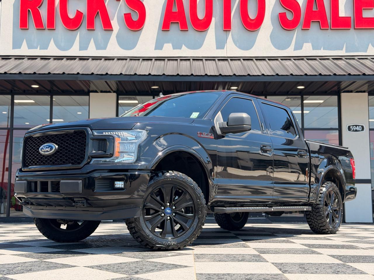 Ford F-150 XLT SuperCrew 4WD 2019