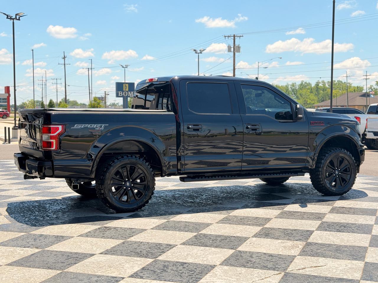 Ford F-150 XLT SuperCrew 4WD 2019