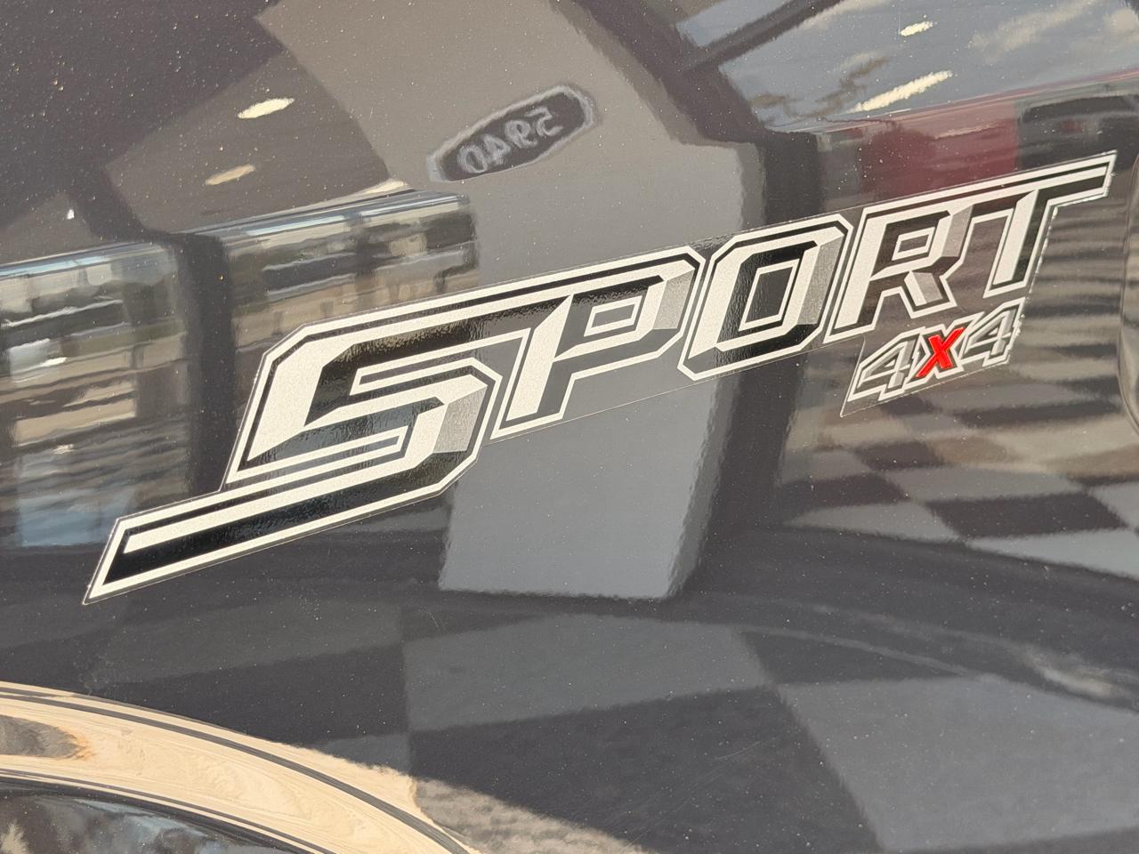 Ford F-150 XLT SuperCrew 4WD 2019