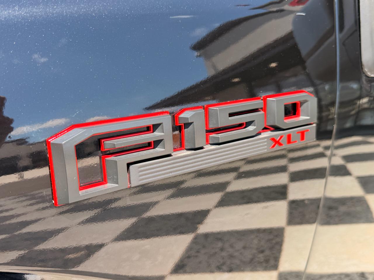 Ford F-150 XLT SuperCrew 4WD 2019