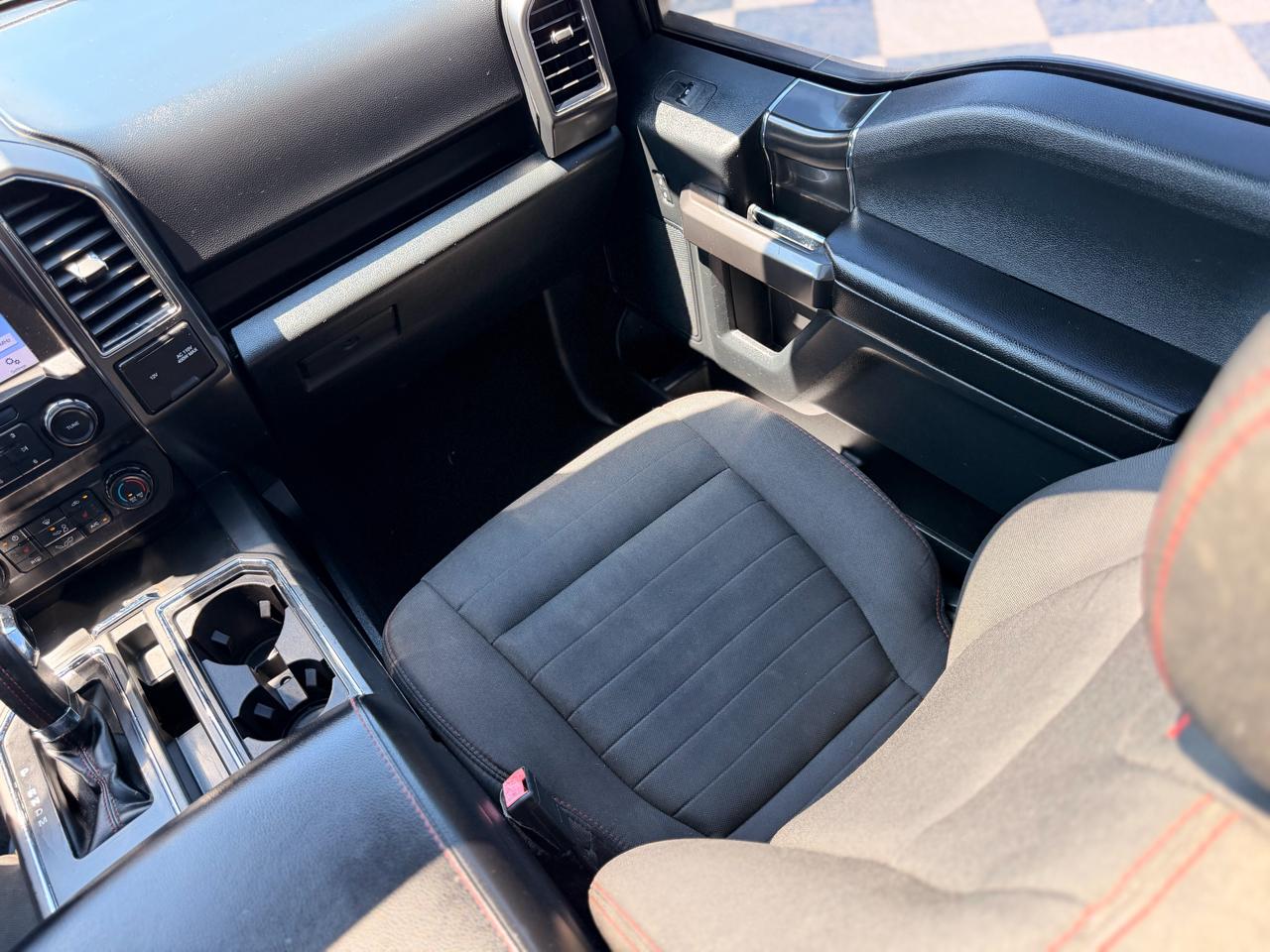 Ford F-150 XLT SuperCrew 4WD 2019