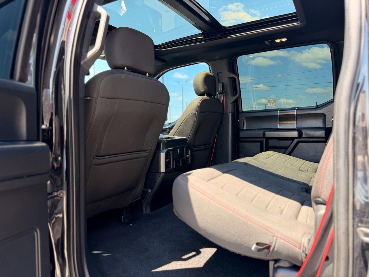 Ford F-150 XLT SuperCrew 4WD 2019