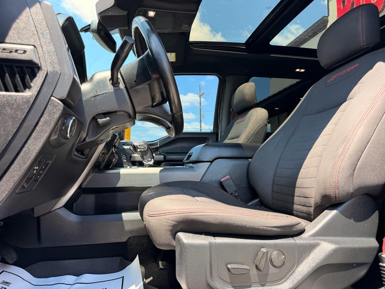 Ford F-150 XLT SuperCrew 4WD 2019