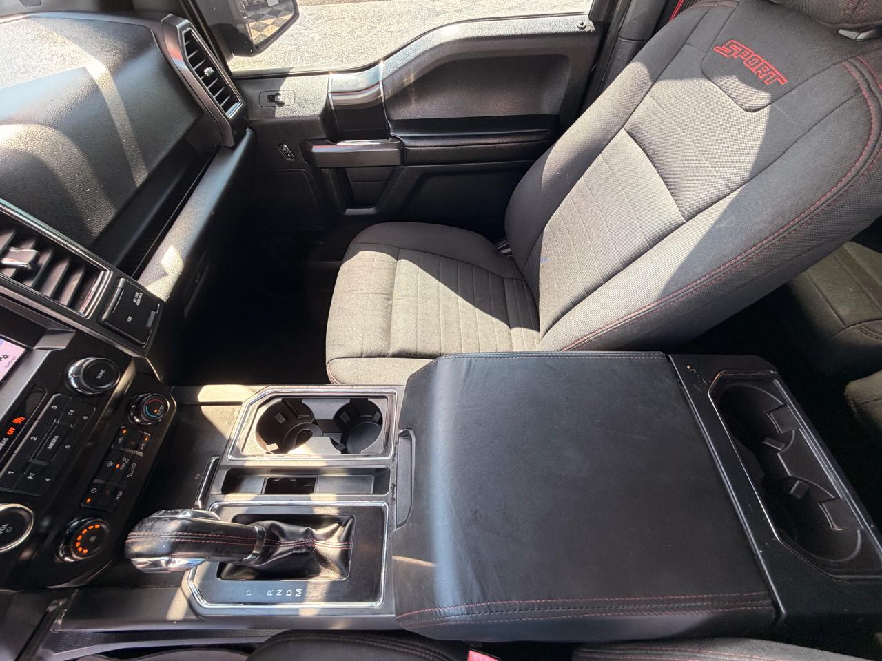 Ford F-150 XLT SuperCrew 4WD 2019